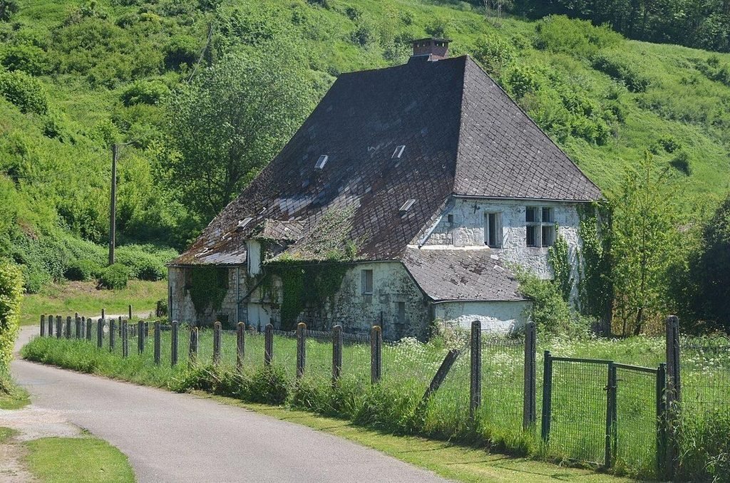 Villages et bâti en pierre de la région de Beaumont
